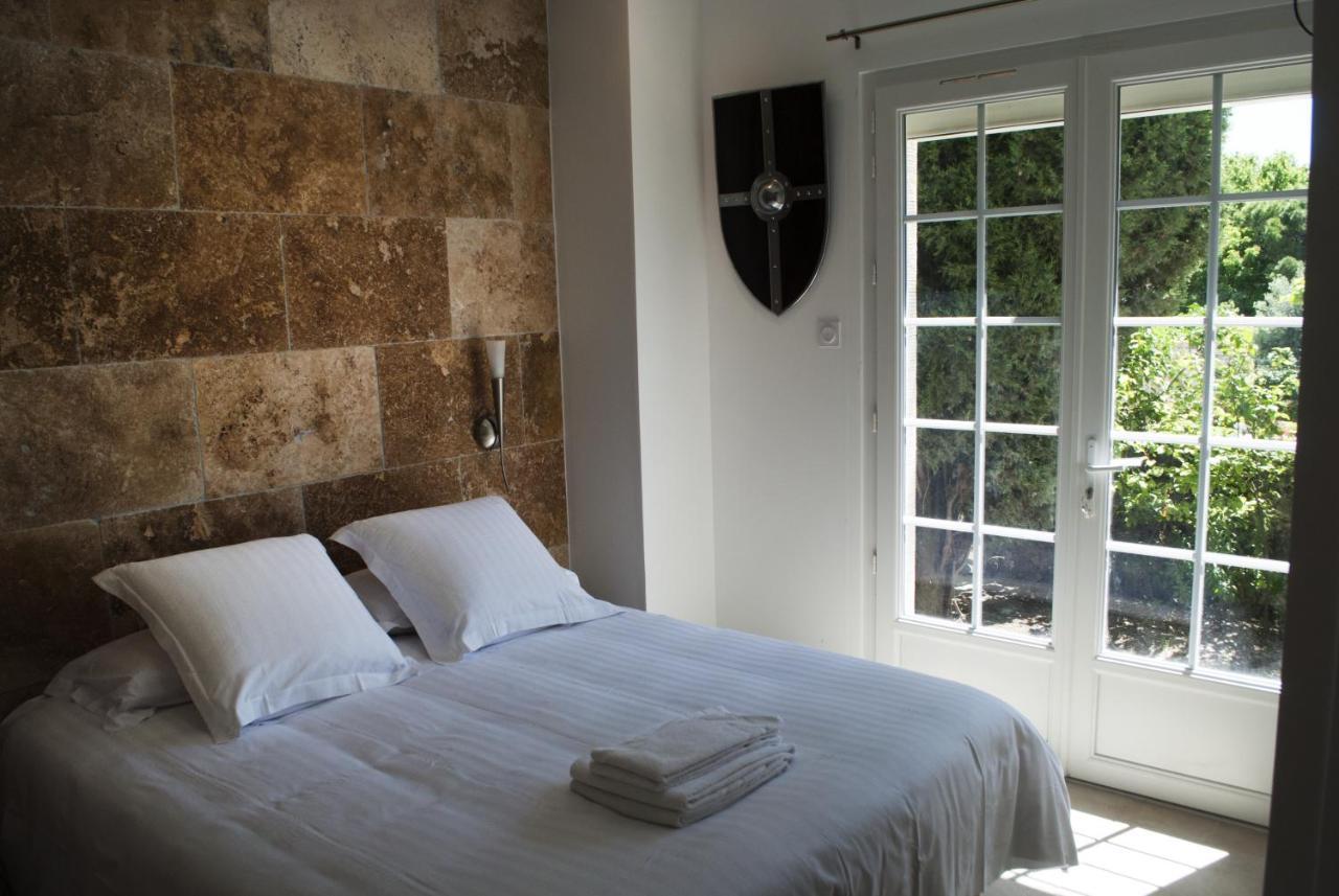 Good Knight Hotel Carcassonne Bagian luar foto