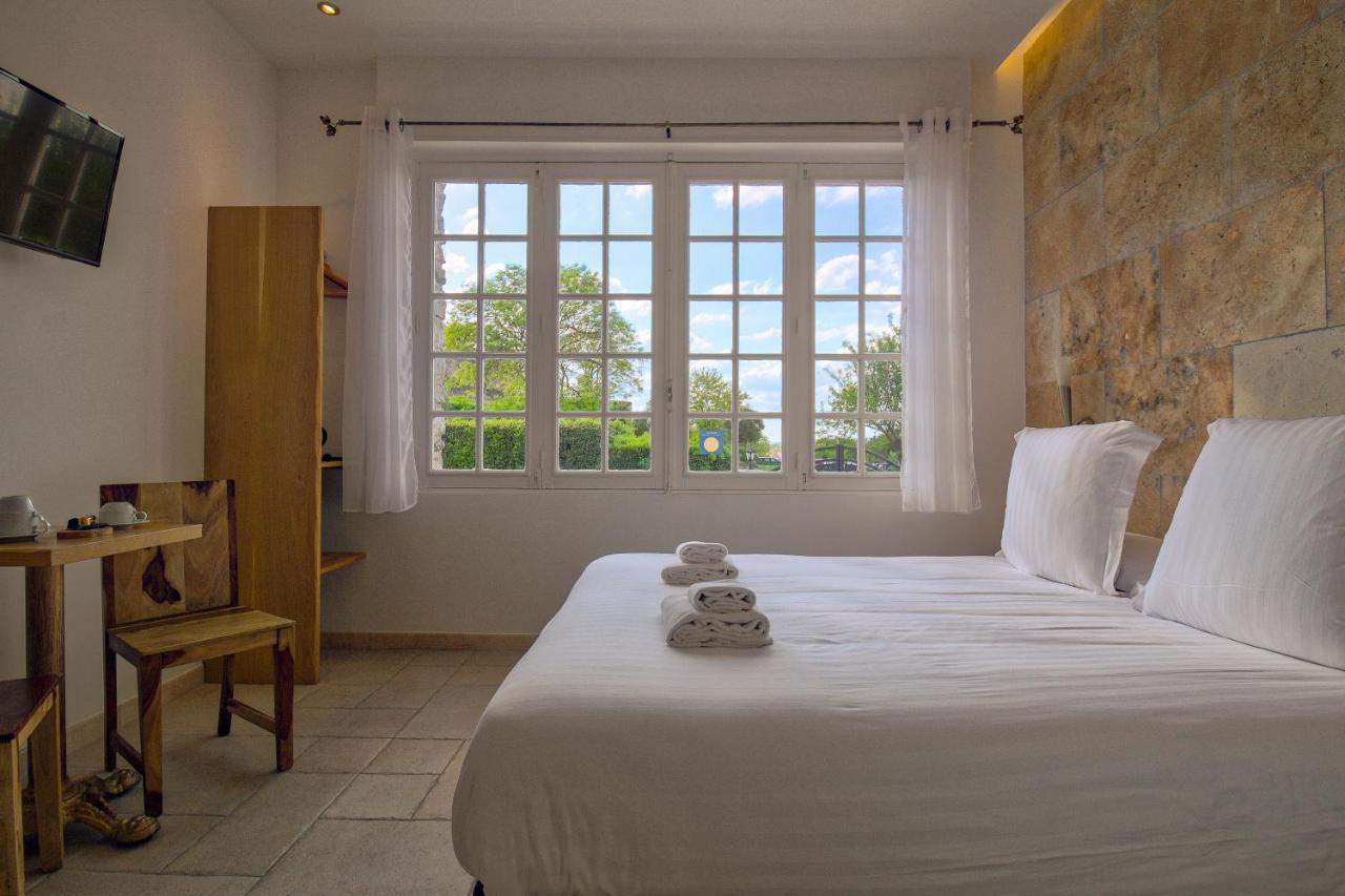 Good Knight Hotel Carcassonne Bagian luar foto